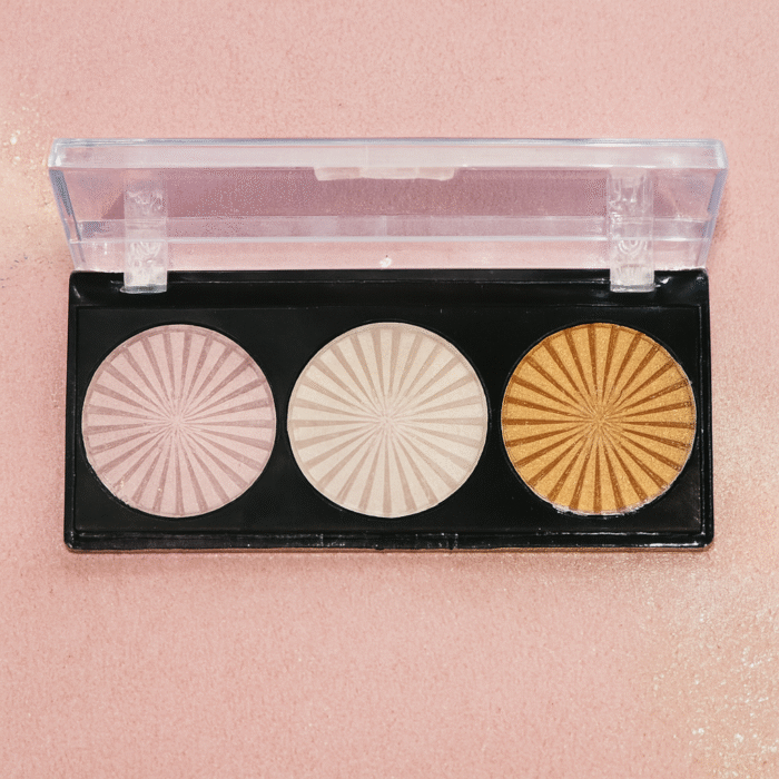 Miss Rose 3-Color Highlighter Palette – Peach, Light Golden & Silver Shades